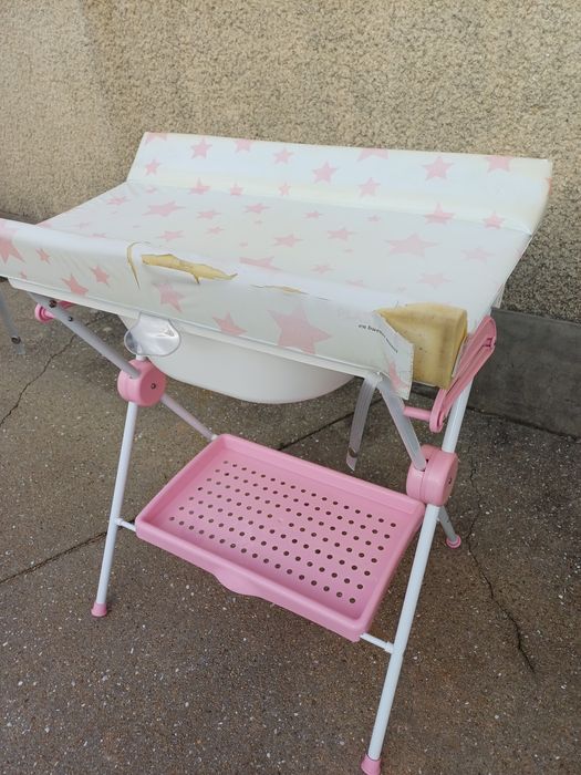 Muda fraldas + banheira