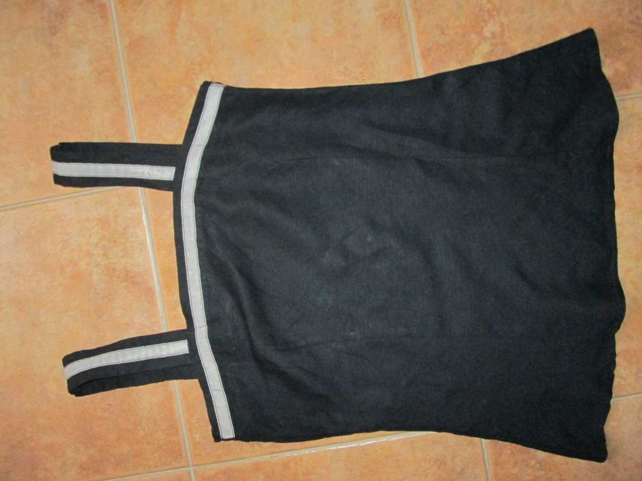 Mala ou saco e roupa tamanho S