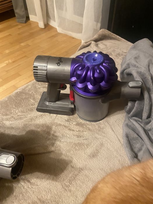 Odkurzacz Dyson v 6