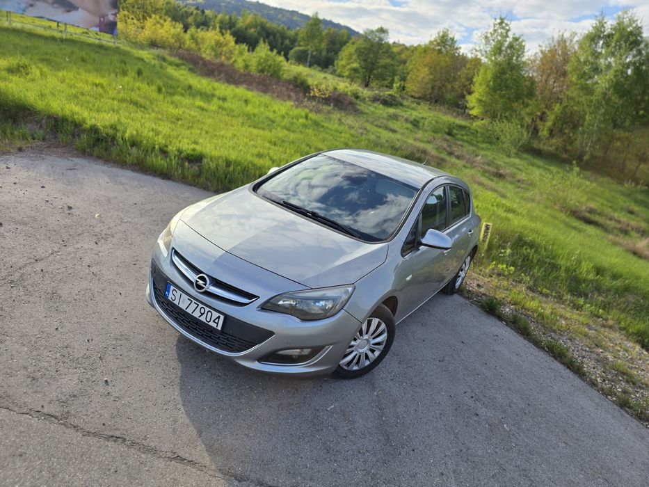 Opel astra 1,4   2013