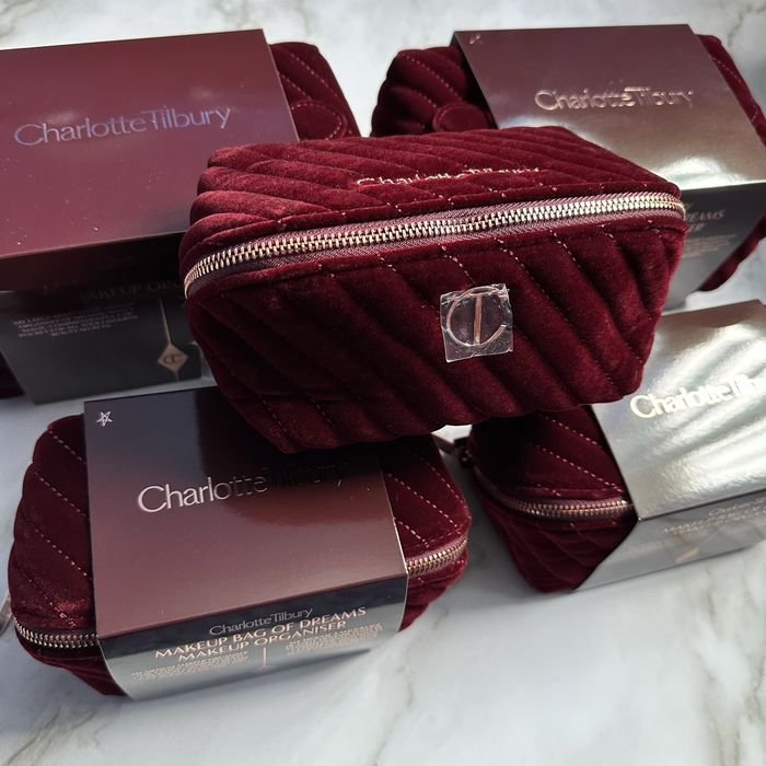 ‼️Косметички Charlotte Tilbury MAKEUP BAG OF DREAMS нові оригінал