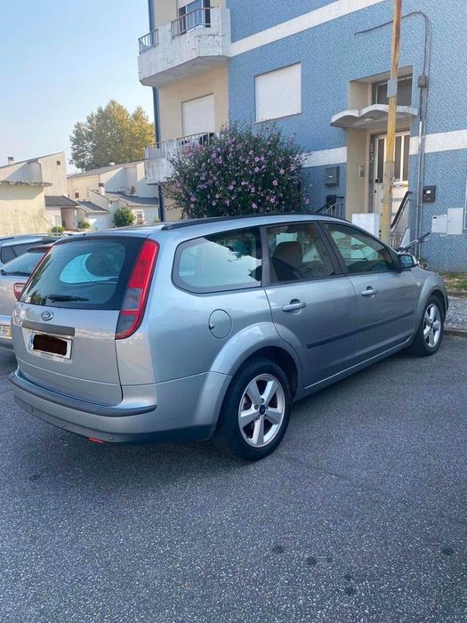 Ford Focus — fotografia 3