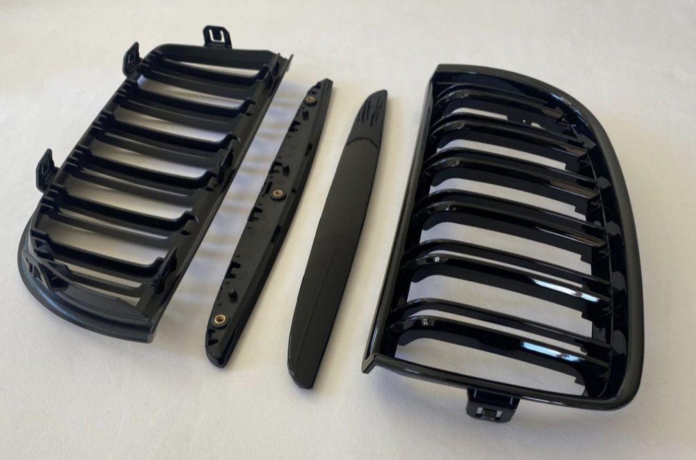 BMW Nerki Atrapy Przedniego Grilla E90 E91 Przedlfit Czarny Połysk