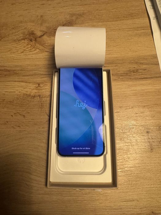 iPhone 13, 256 GB, branco, nova bateria