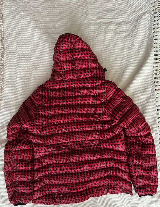 Kurtka pikowana w pepitkę czerwono czarną z kapturem - M-XL - "Amisu".