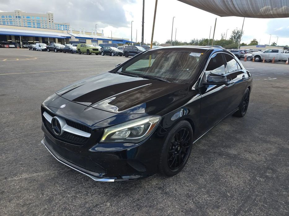 Mercedes-Benz CLA