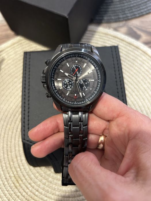 Продам годинник swiss military Hanowa