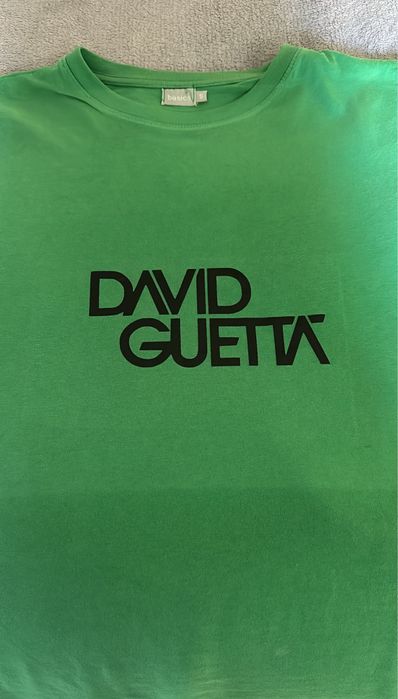 Estampagem em camisolas/ratos/sacos e cartoes