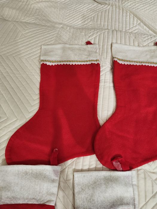 Skarpety na prezenty 2 duże 4 mniejsze