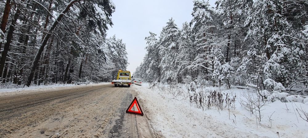 POMOC DROGOWA 24H / TRANSPORT Wolbrom Olkusz Skała Klucze A4 94 S1 BUS Miechów Kraków Katowice Trzebinia Chrzanów Chorwacja Węgry Austria Czechy Unia