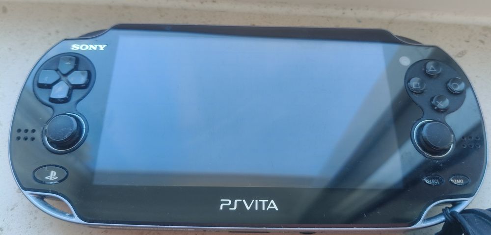 PS Vita com vários Jogos