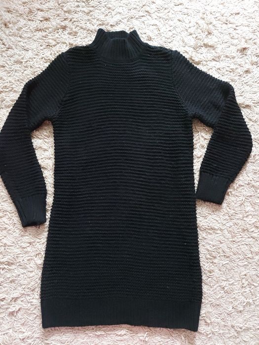 Чорний в'язаний светр сукня плаття