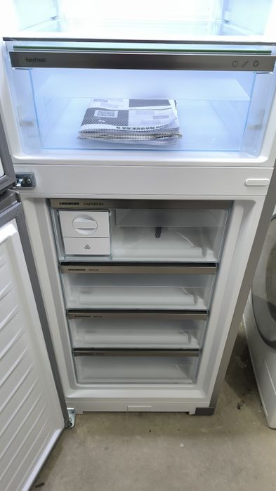 Холодильник(Новий) Liebherr CNsfc 573i з EasyFresh та NoFrost