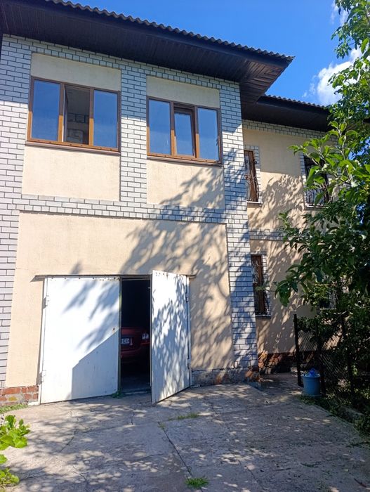 Оренда 2 х поверх.будинок в Романково