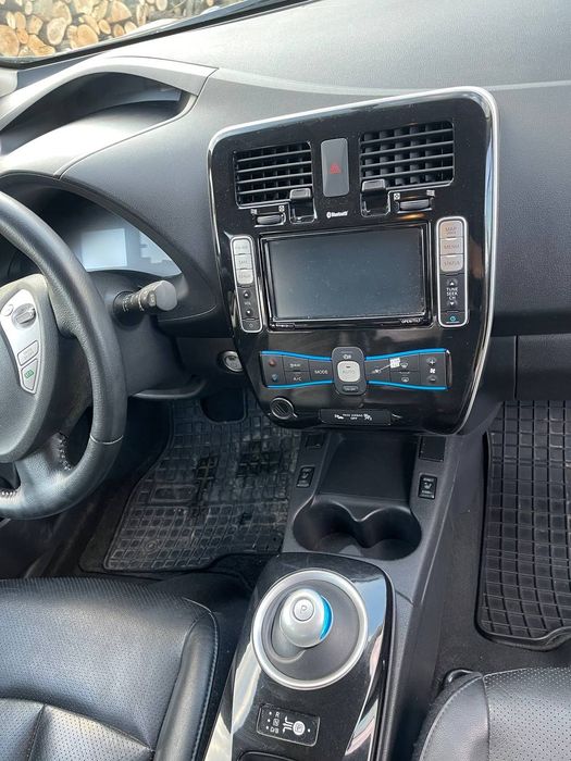 Nissan leaf 30kw