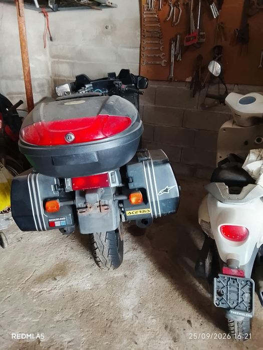 Honda pan european e cb 250 de 1987 ,kawasaki e suzuki em bom estado