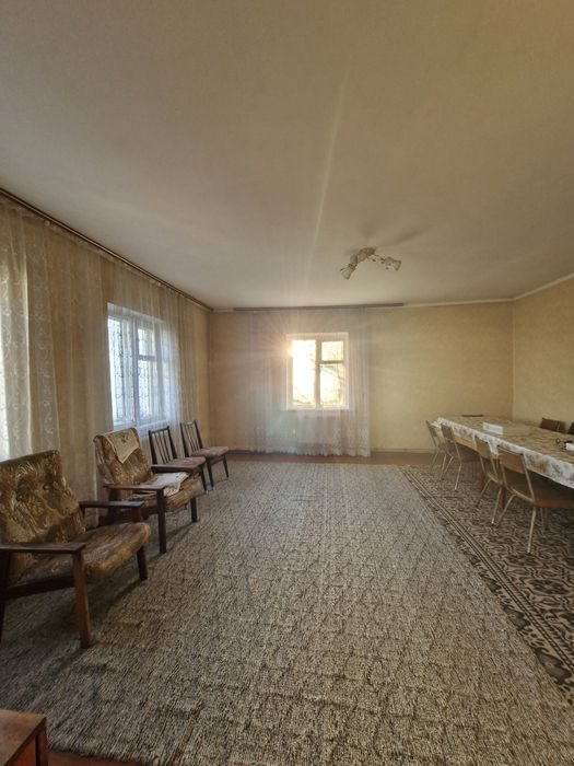 Продаж будинку в с. Дубовець.