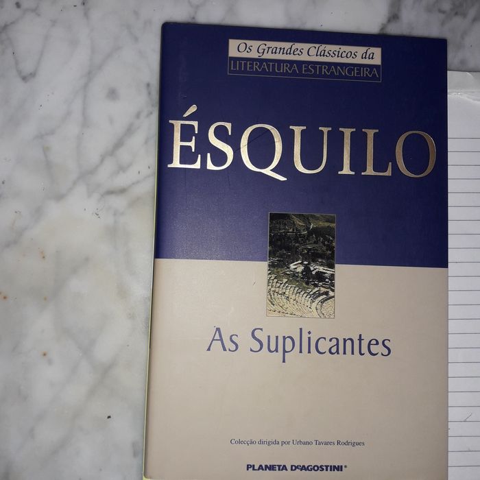 Livros e enciclopedias