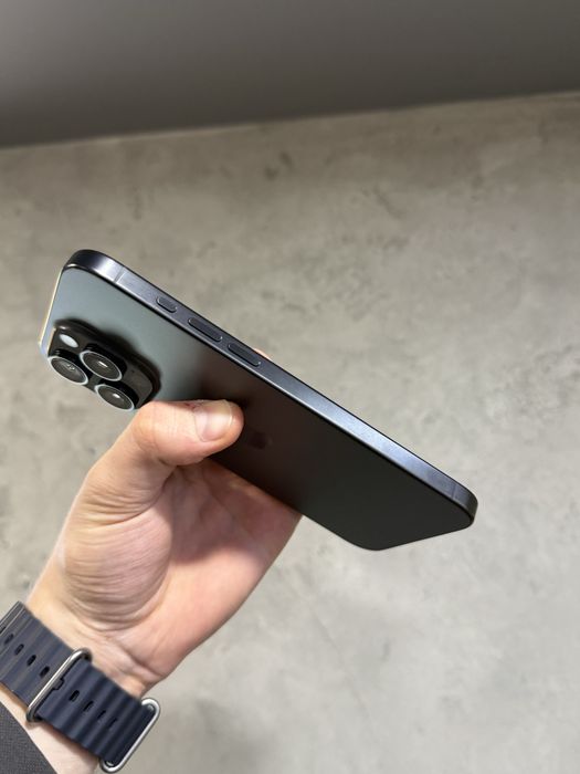б/у 15 Pro Max 256 Black ідеал