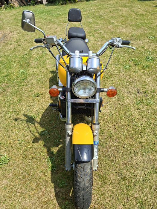 Honda vf 750 Magna