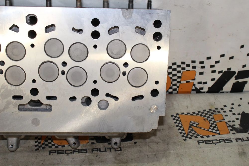 Colaça / cabeça do motor SEAT Leon (1P1)