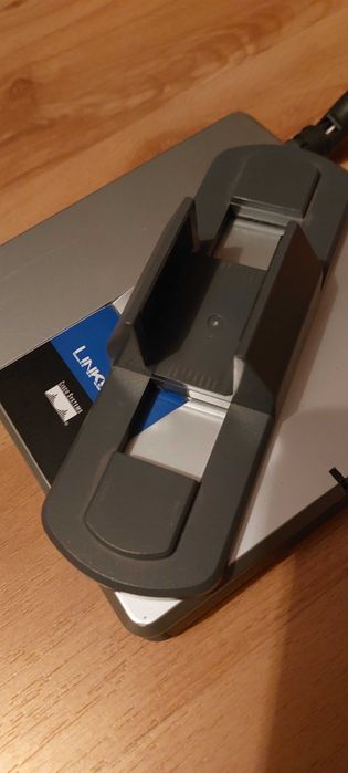 Router Lnksys WAG200G