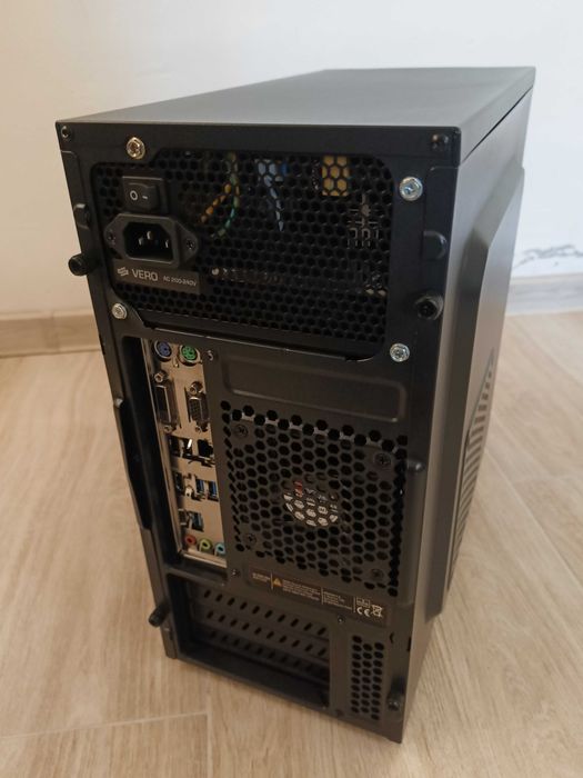 Mocny PC: Intel i7-7700K | 32GB RAM HyperX | SSD | Kompaktowy i Cichy