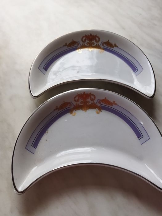 Тарелки и соусници