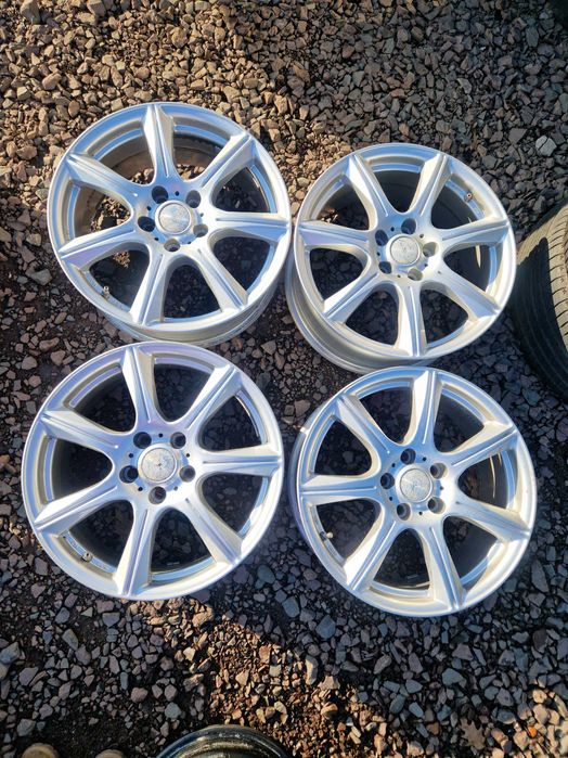 Felgi aluminiowe VW Audi Seat Skoda Mercedes 5x112 7,5Jx17 ET40 Kpl.