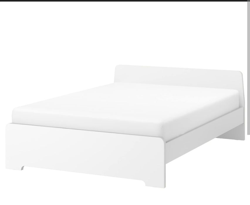 Łóżko sypialne IKEA  Askvoll  białe+ materac  140x200