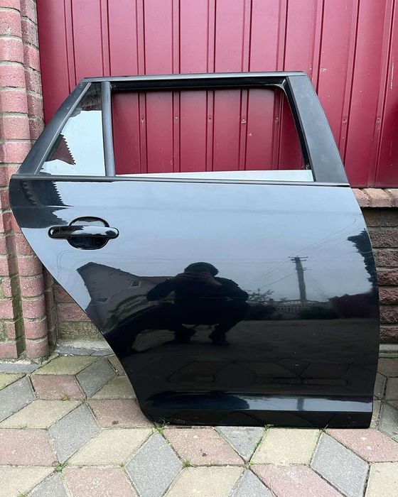 Двері Дверка Volkswagen Golf 5 Golf 6 Jetta 5 Чорні