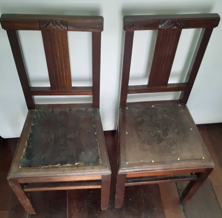Duas Cadeiras Antigas Madeira Maciça Assentos Cabedal p/ Restauro