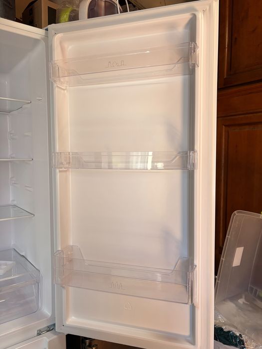 Frigorífico Combinado ST KUNFT KC9113 (Estático - 262 L - 180 cm - Branco)