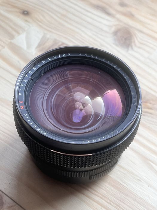 Carl Zeiss Flektogon 20mm 2.8