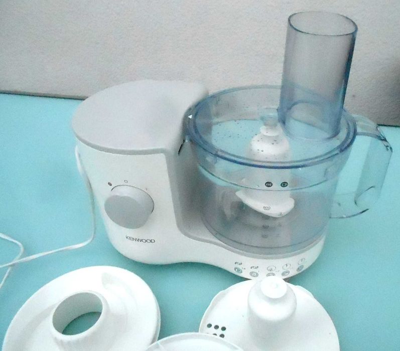 Robot kuchenny Kenwood FP 120 biały