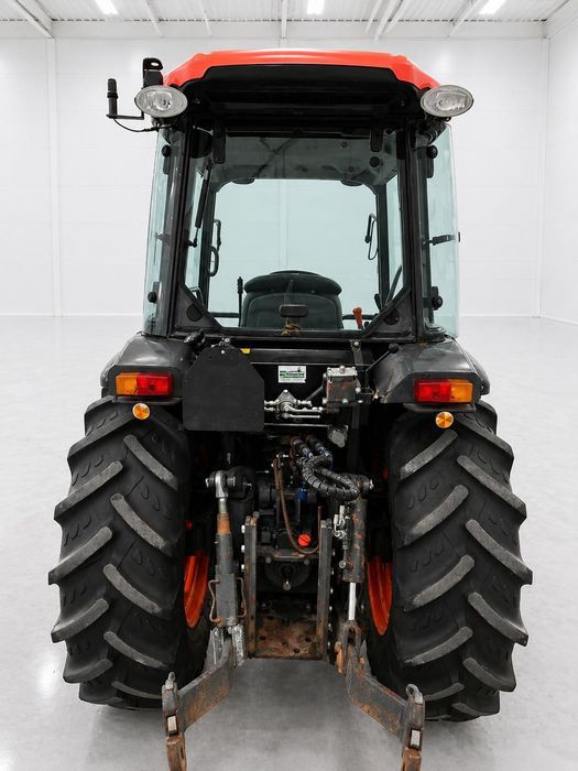 Ciągnik sadowniczy Kubota m8540 narrow