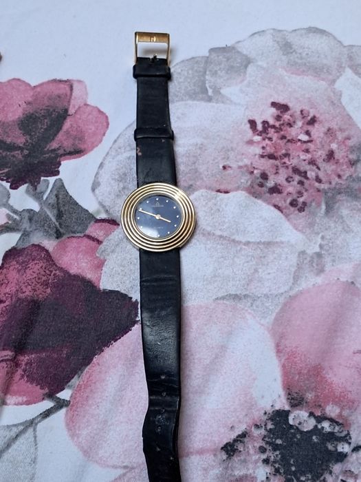 Zegarek damski na reke