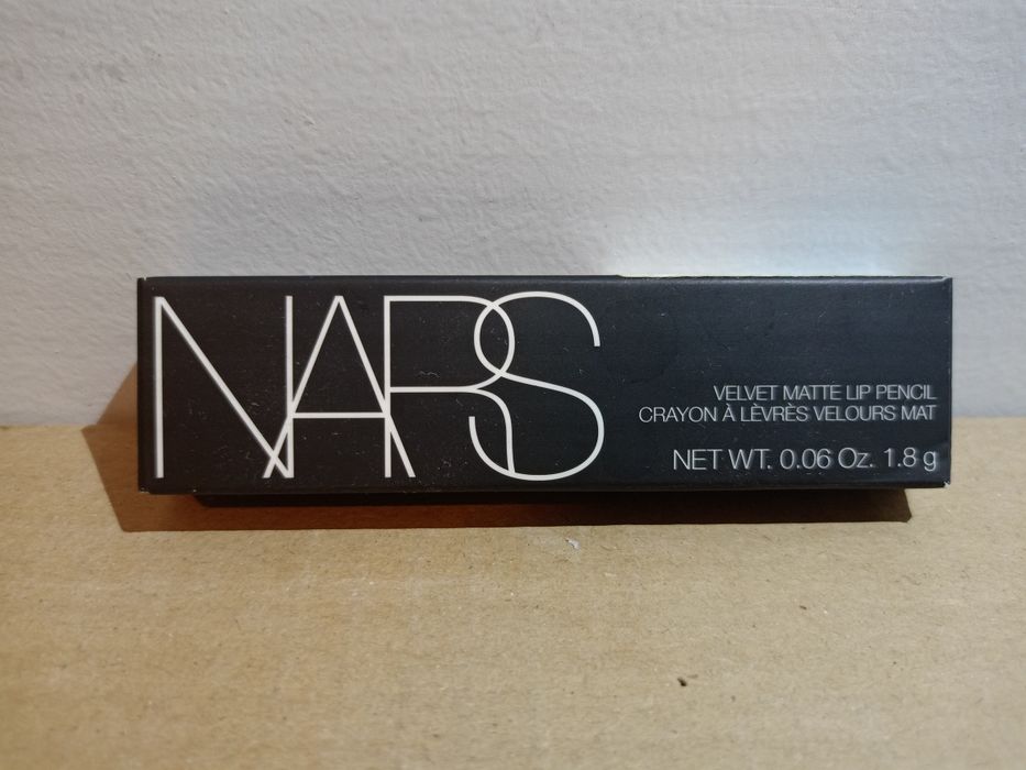 Nars kredka do ust szminka Velvet lip pencil