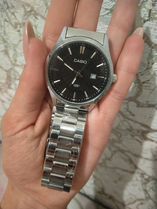Чоловічий годинник Casio MTP-VD03 – класичний стиль