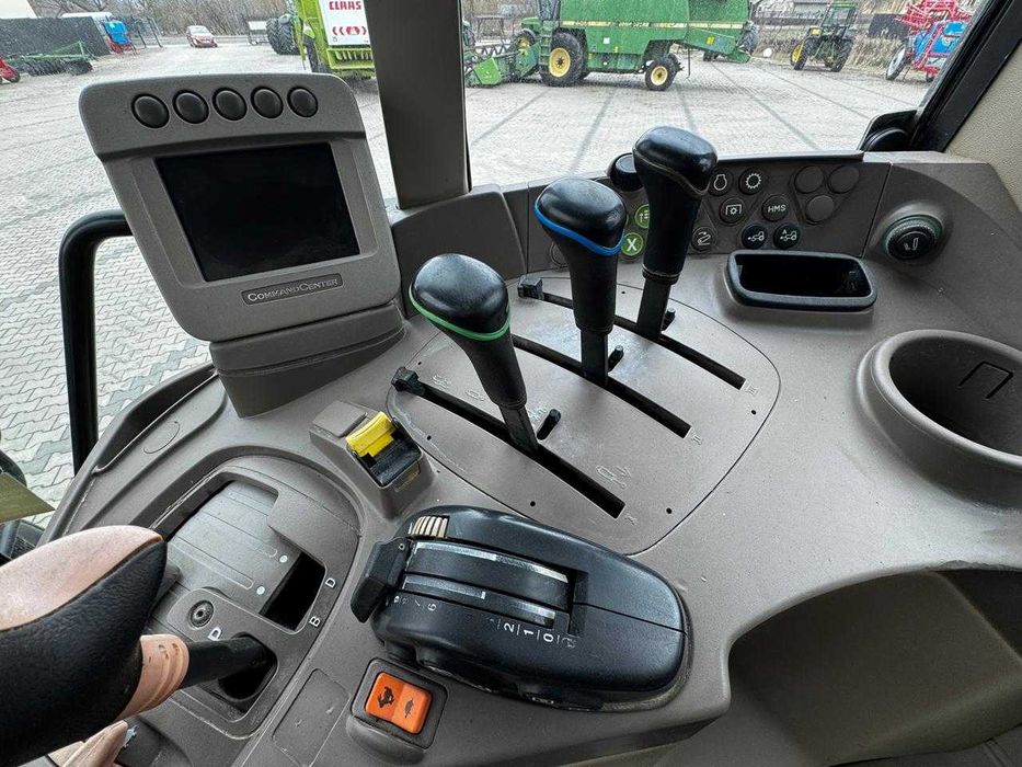 Трактор John Deere 6930 Premium 2008 року