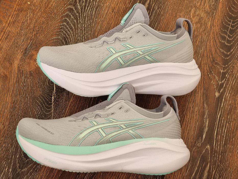Оригінал 100% жіночі кросівки asics nimbus 27 eur 38