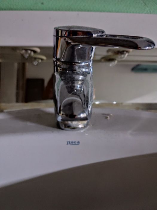 Armário casa de banho