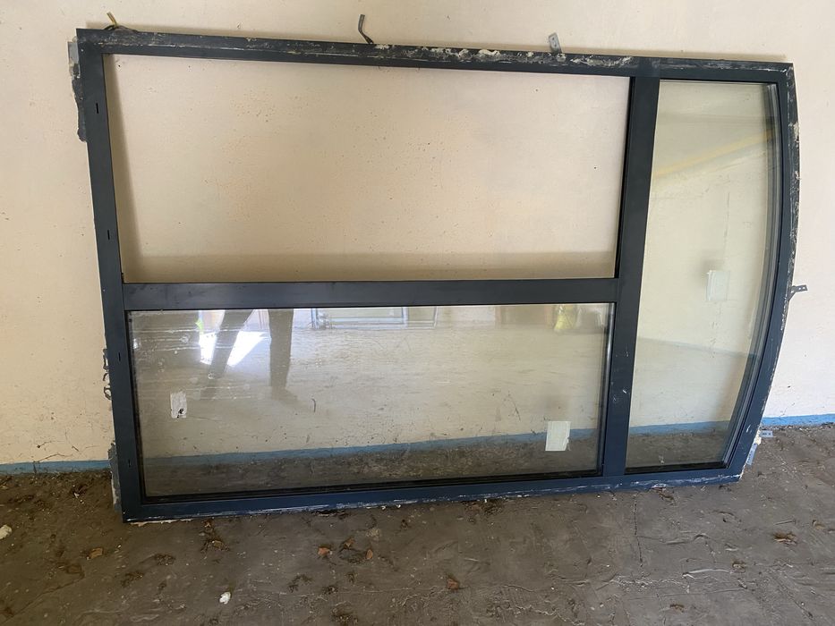 Продам Алюминиевые двухкамерные  окна