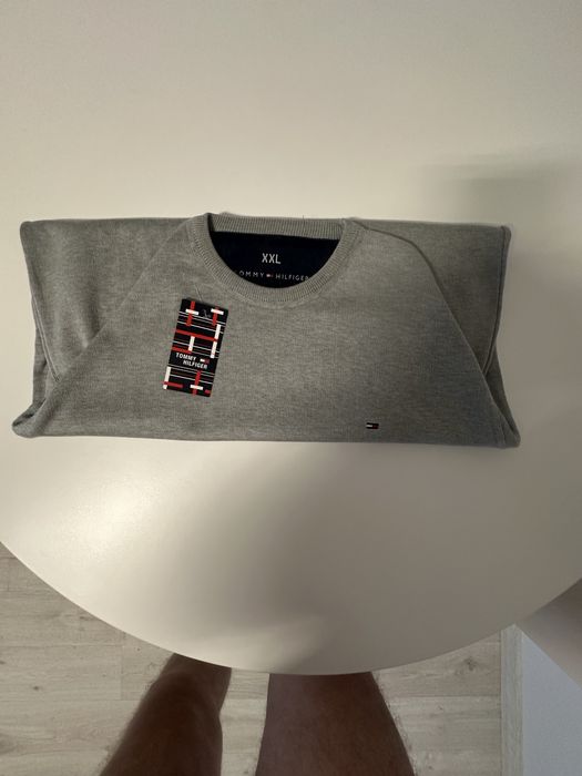 Sprzedam  sweterek męski Toommego