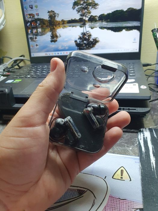 Nothing ear 1 black