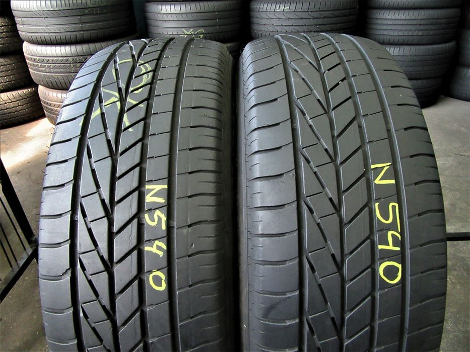 2x 235/55R19 Goodyear Excellence 101W C/C/71dB 5mm