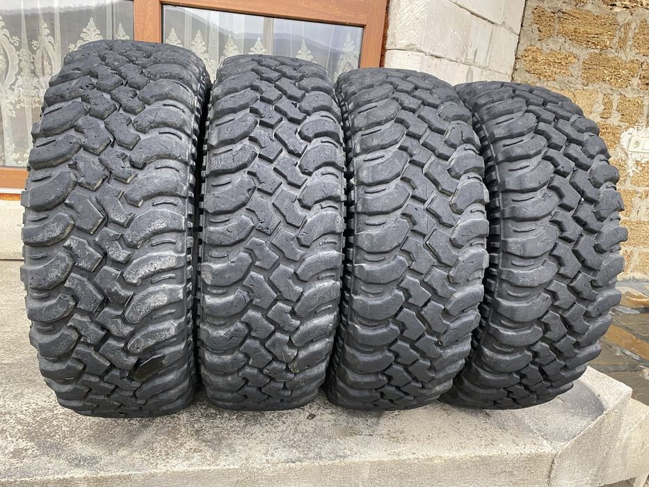 Шини.Уваз.Джип.235/75.R.15.Forward.Safari.540.Болотяні.Грязеві.Траса