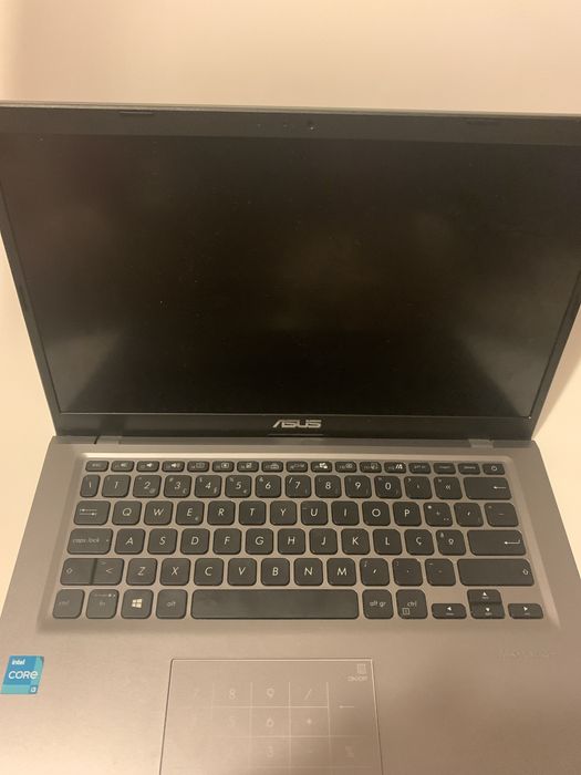 Portatil asus F415EA