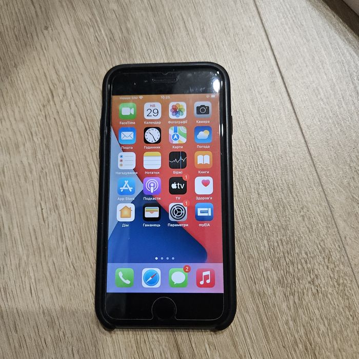 Продам iPhone SE 2020 128GB Black