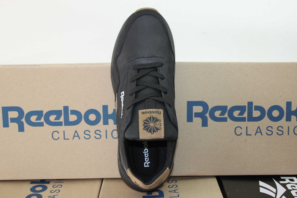 Reebok - кожаные черные кроссовки туфли кросівки  (код:18-25чер/койот)
